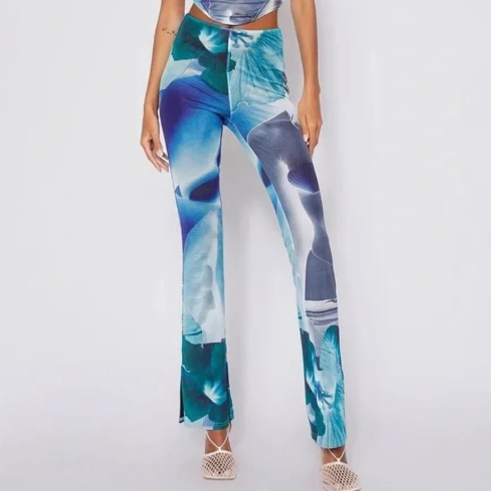 Tiger Mist Clem mesh pant in artist print blue